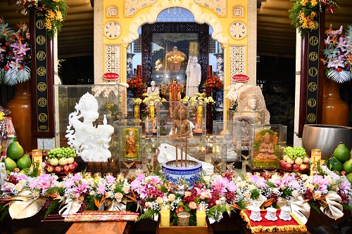 Các Phái Đoàn Quang Lâm Dâng Hương Tưởng Niệm Cố Hòa Thượng Thượng Thiện Hạ Phức Ngày 25/08/2022